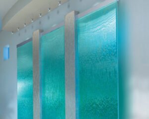 Farebné kalené sklo